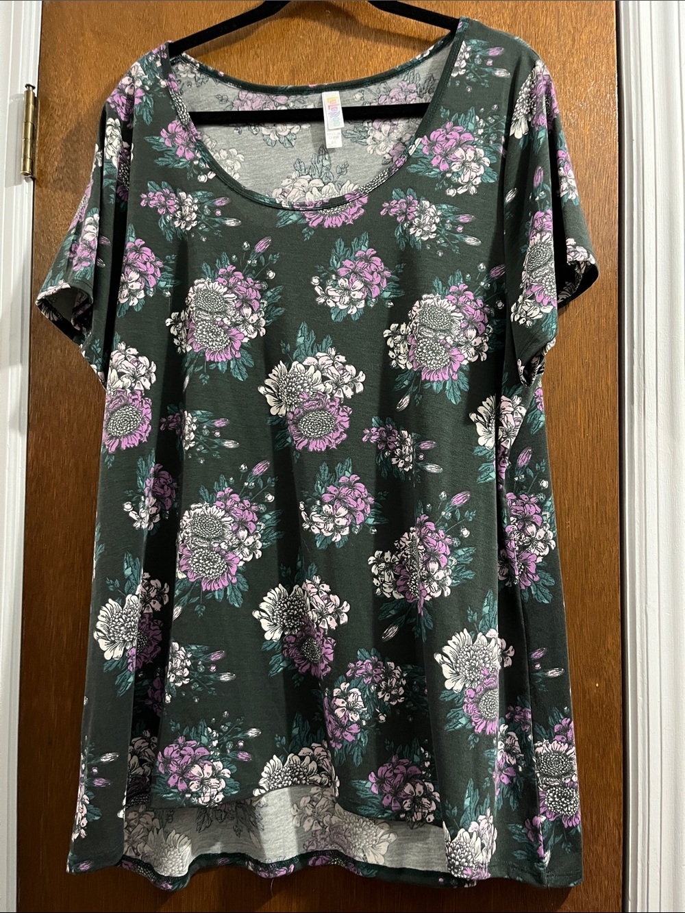 LuLaRoe Dark Green Floral Scoop Neck Tunic with Purple & White Blooms
